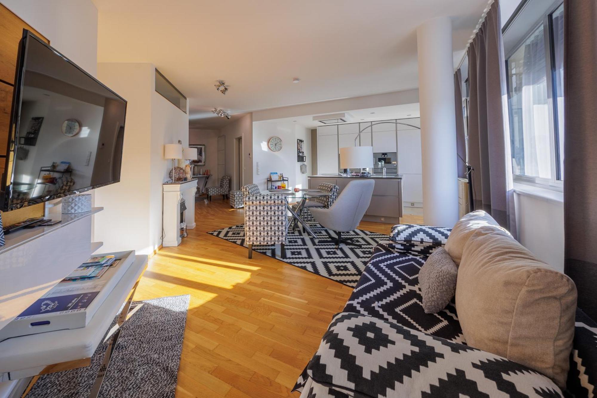 Luxury Apartment
